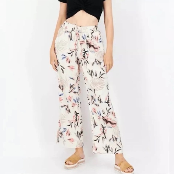 Briggs tropical floral print wide leg Linen blend pants pockets beige tan size S - Picture 1 of 10